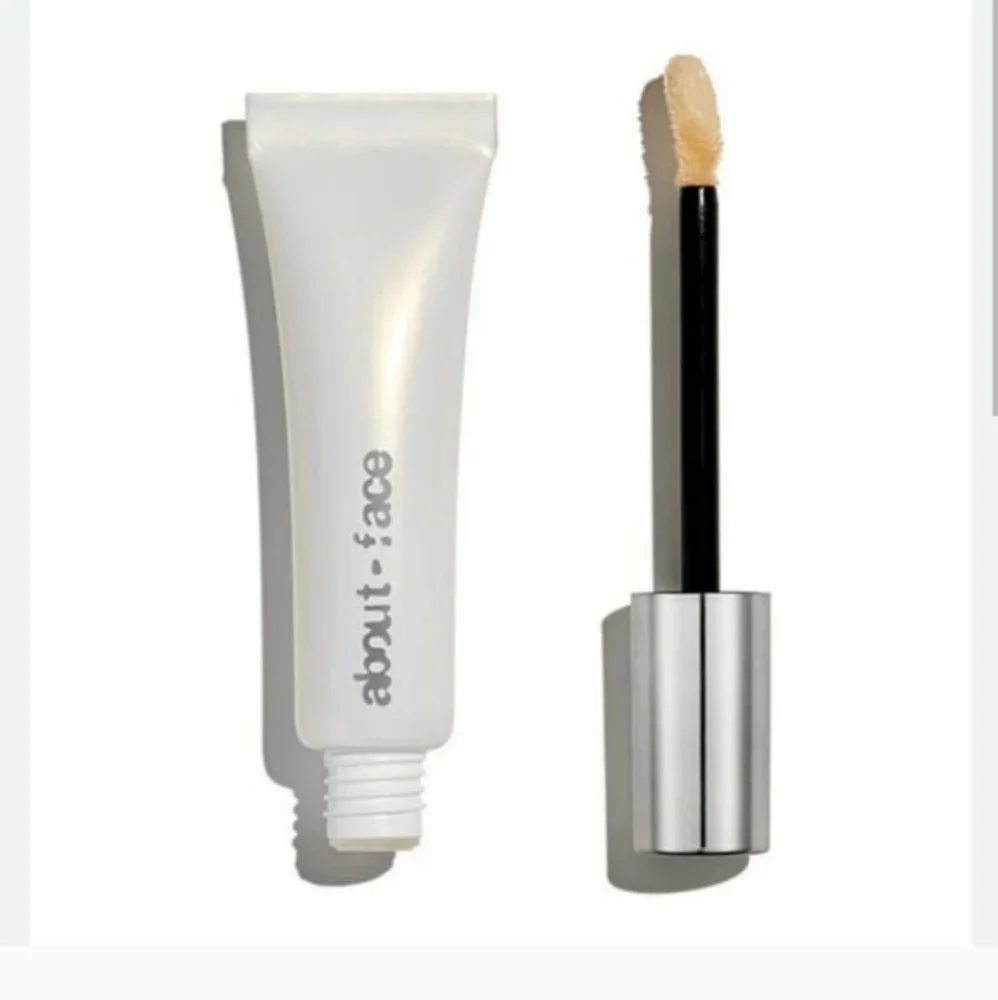 About face lip primer Base